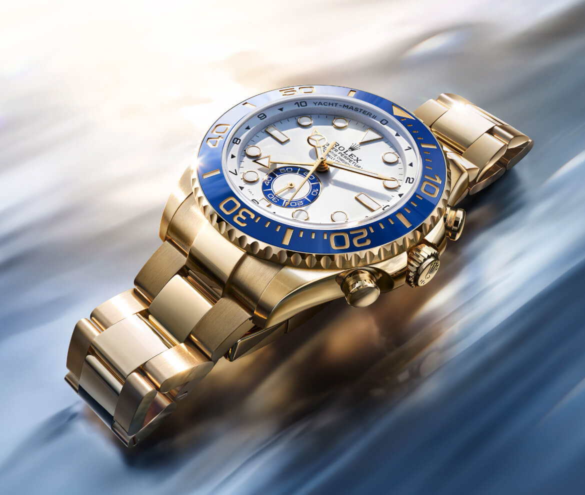 rolex-new-watches-2026-the-yacht-master-II-yellow-gold-ambiance-m126688-0001-portrait
